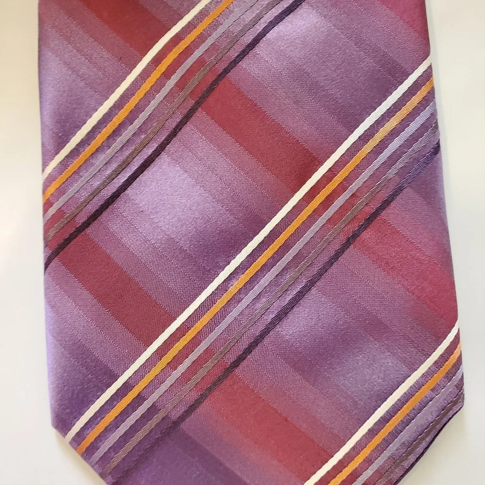 Kenneth Cole New York Mens Silk Tie Purple Burgundy Striped Plaid Hand Made 4in